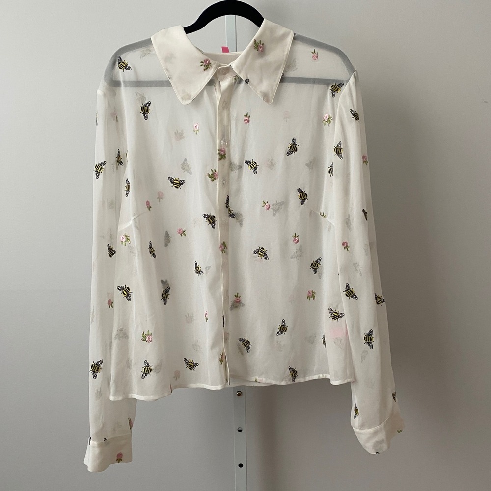 Sugar Thrillz Dainty Fairy Sheer Bee Floral Embroidered Button Shirt 1X White